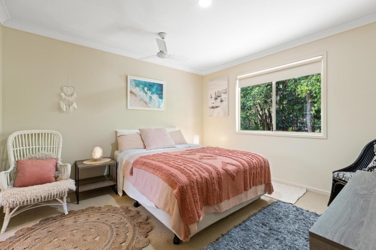 Treetops Lakeside Apartments Teluk Byron Bagian luar foto