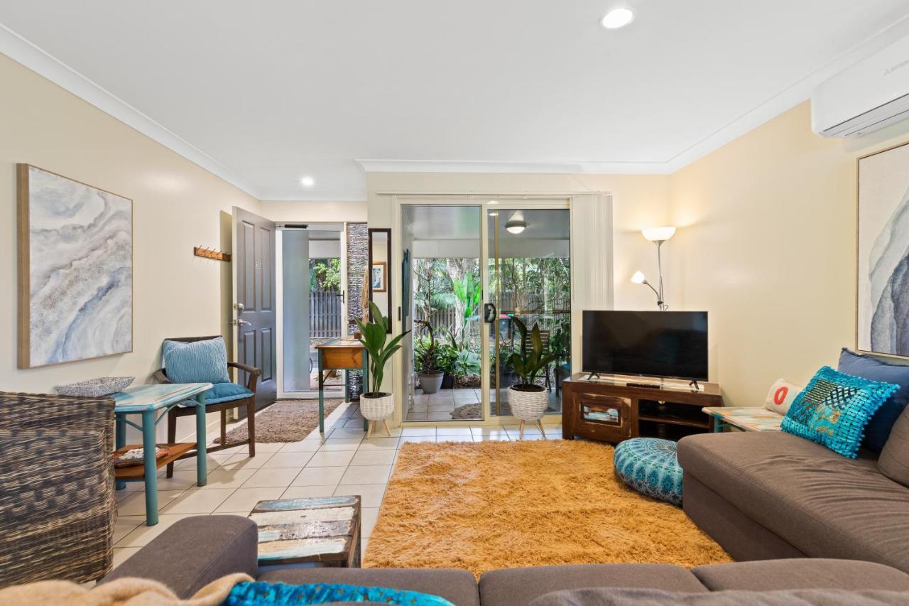 Treetops Lakeside Apartments Teluk Byron Bagian luar foto